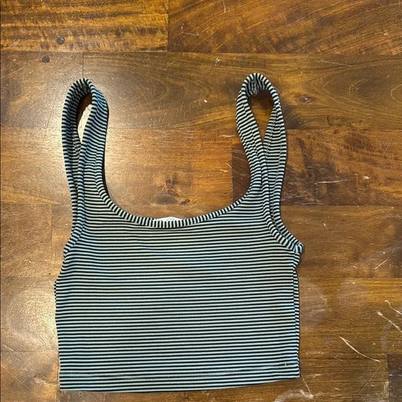 Zara Fitted Blue Ribbed Crop Tank Top - Picture 1 of 2